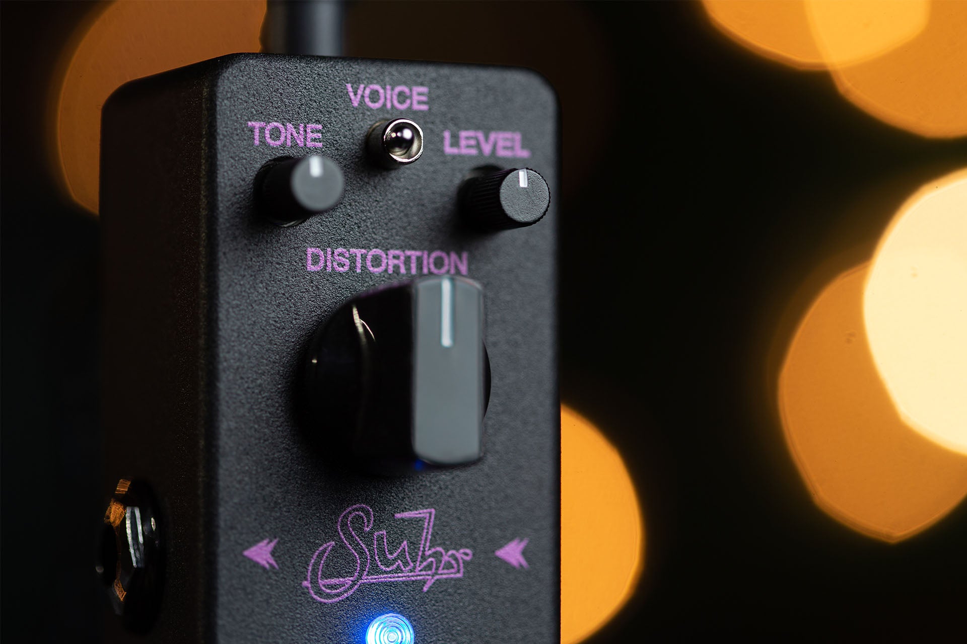 Suhr Riot Mini Distortion Pedal, Black Edition – RocketMusic