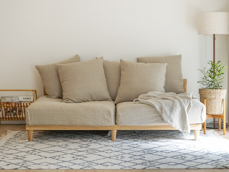 わたしの愛用品-念願のAGRAソファーをお迎えリアルな使い心地をご紹介