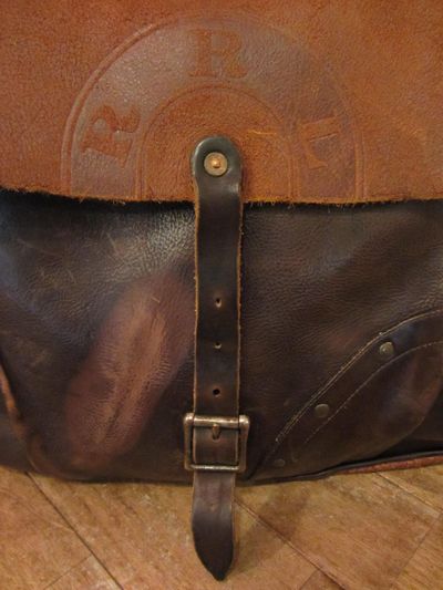 RRL等の通販サイト【RHYTHM】RRL(ダブルアールエル) LEATHER MAIL BAG