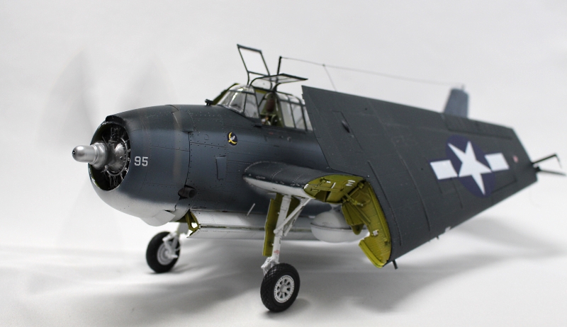 TBF-1C アベンジャー雷撃機 (トランペッター 1/32)