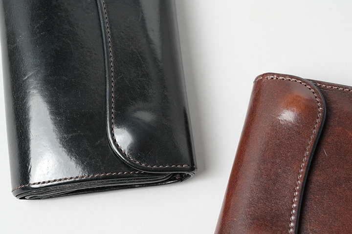 多機能コインケース・SADDLE PULL UP TONGUE (EYELET)についてのお話