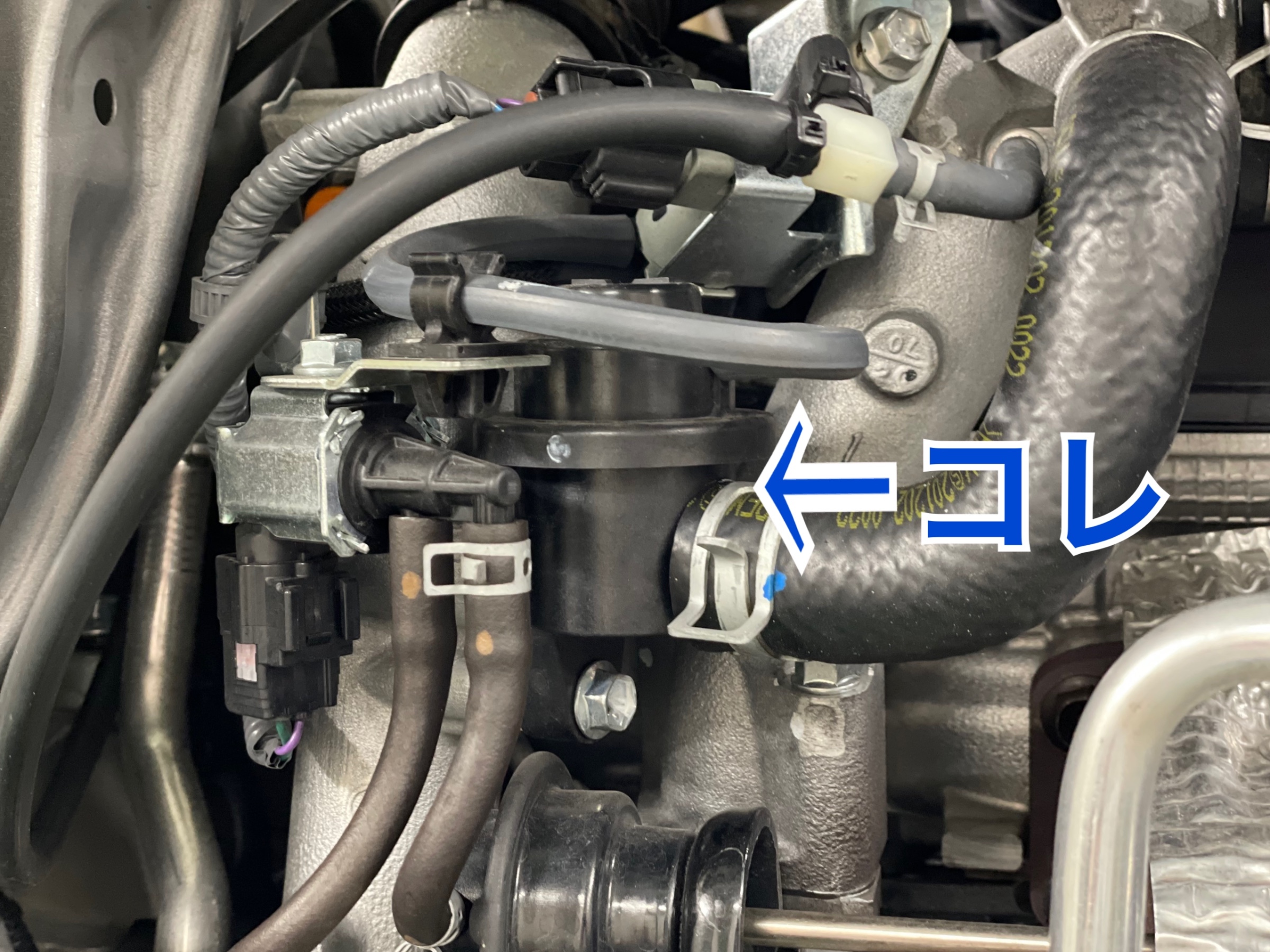 ススギ アルトワークス HA36S ブローオフバルブキャンセルキット取付