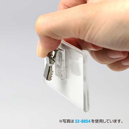 株式会社ササガワ：製品情報＞ 店舗用品＞POP器具＞名札＞アクリルU