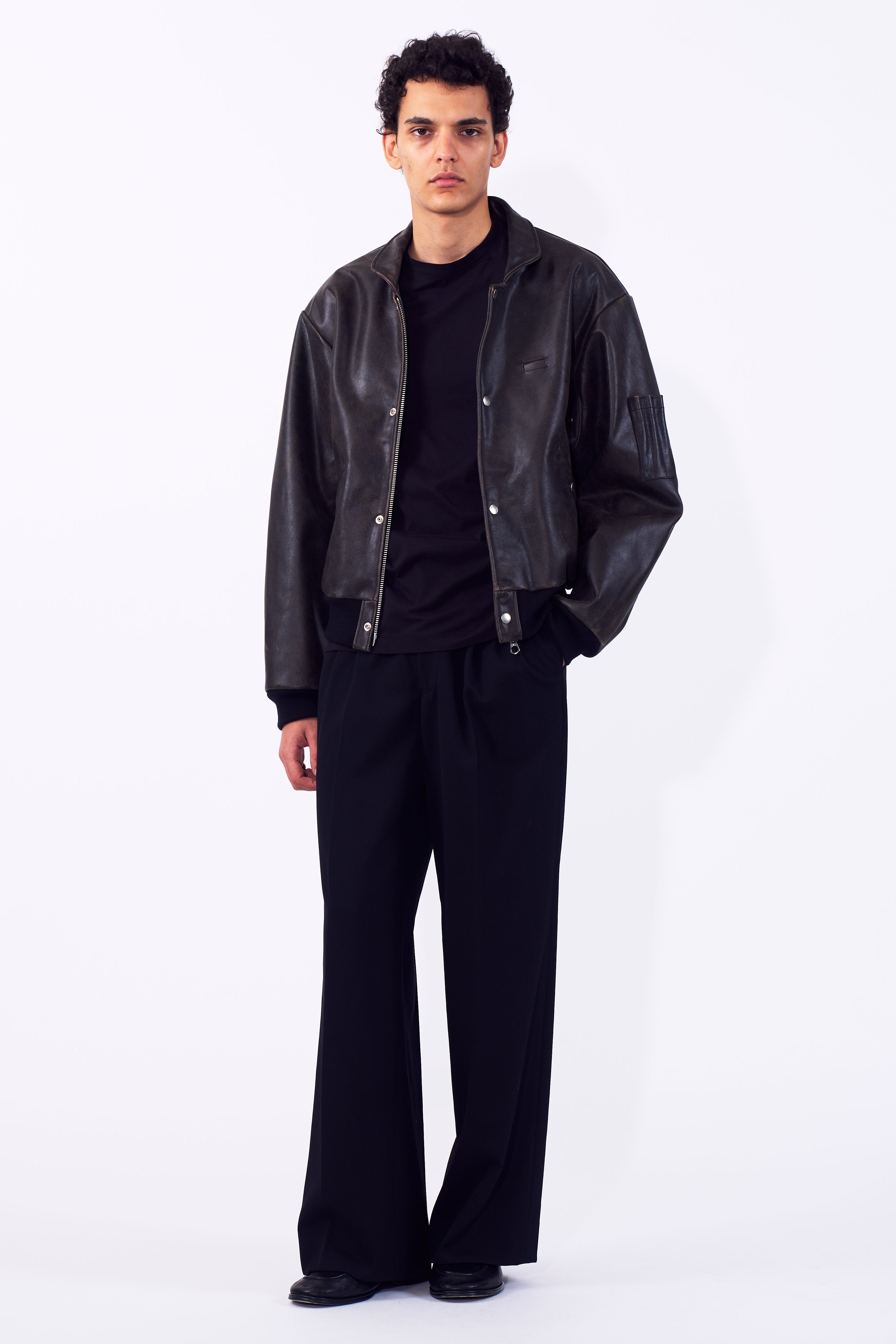 Cracked Leather Flight Jacket | YOKE Official Website