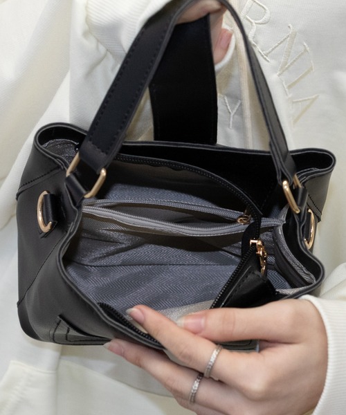 pumpkin port（パンプキンポート） ショルダーバッグ バッグ ロゴ