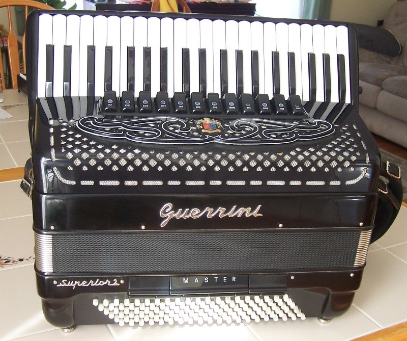 Guerrini Superior 2 Accordion