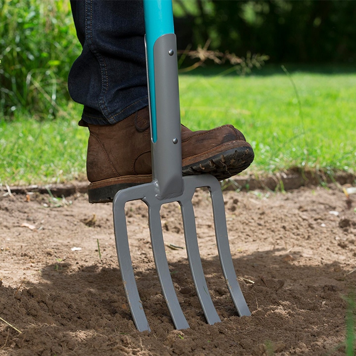 フォーク 4本爪 117cm NatureLine /A: ガーデンツール｜青山ガーデン