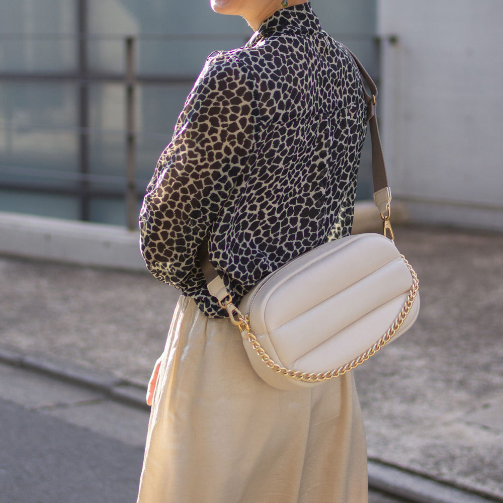 & Hug / シープスキン クロスボディバッグ – andu amet