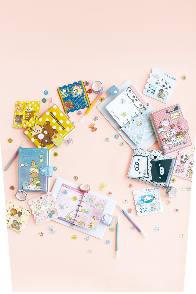 こげぱん、にゃんにゃんにゃんこ…懐かしい！ シール帳やキーホルダー