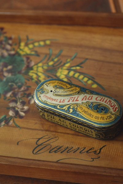 フランスの糸巻きケース fil au chinois ボビンケース フランス