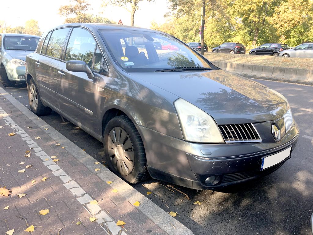 これがフラッグシップ？巨大かつ背高なハッチバック・スタイルを持つ