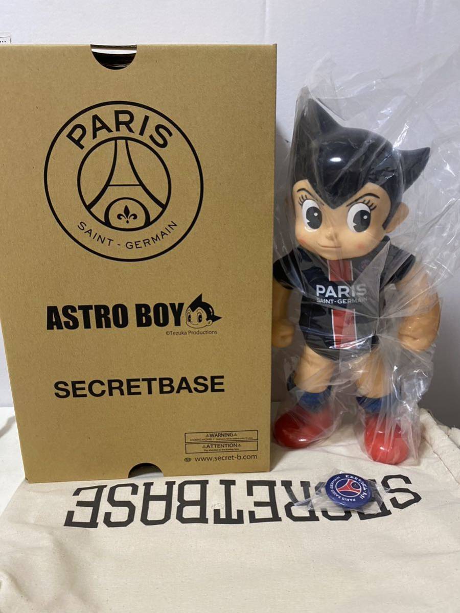 新品 SECRET BASE ASTRO BOY PARISSAINT-GERMAIN 鉄腕アトム 小 パリ
