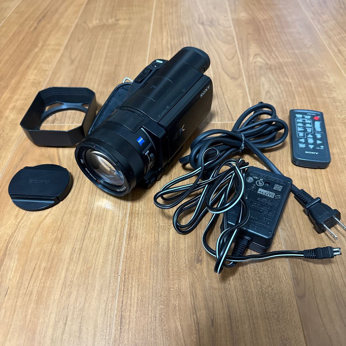 Yahoo!オークション - SONY FDR-AX100 動作未確認 ビデオカメラ