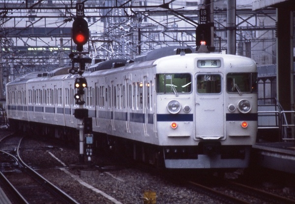 国鉄近郊型スタイルの祖となった401，403，421，423，415系 その6 415