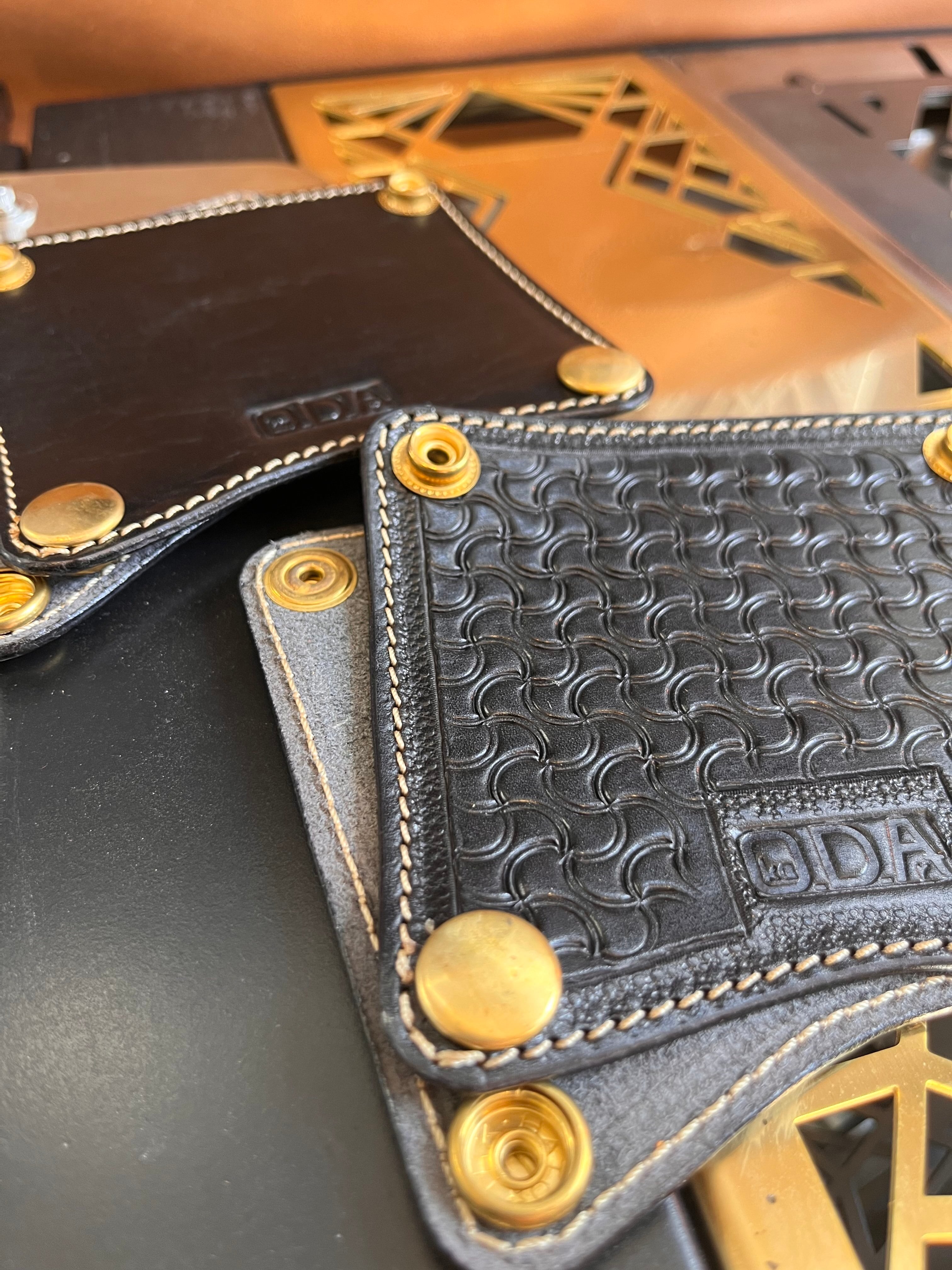 oka-d-art レザーグリップハンドル（スタンプ柄なし）シェルコン