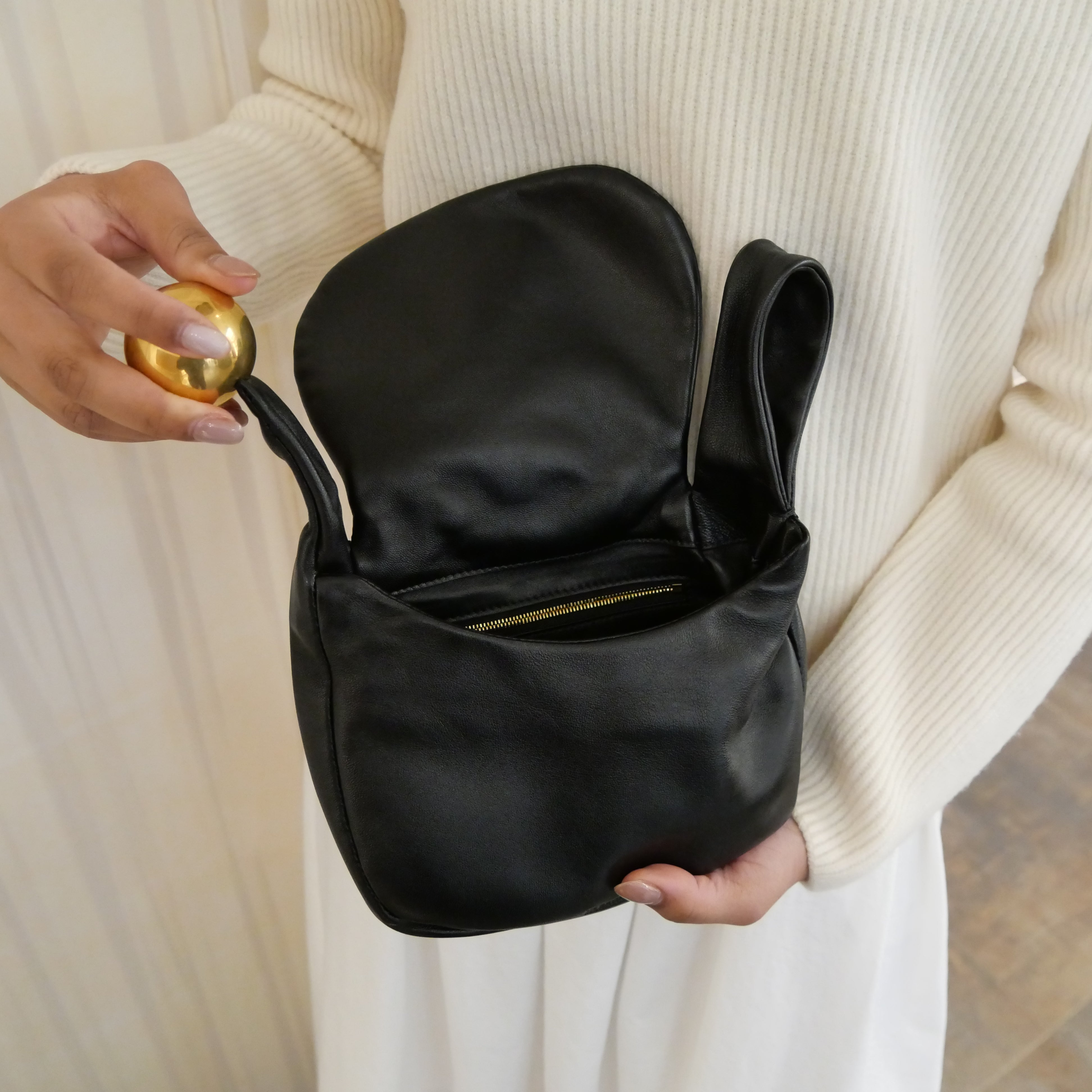 正規品・送料無料】JIL SANDER / SPHERE CLUTCH POUCH BAG（BLACK