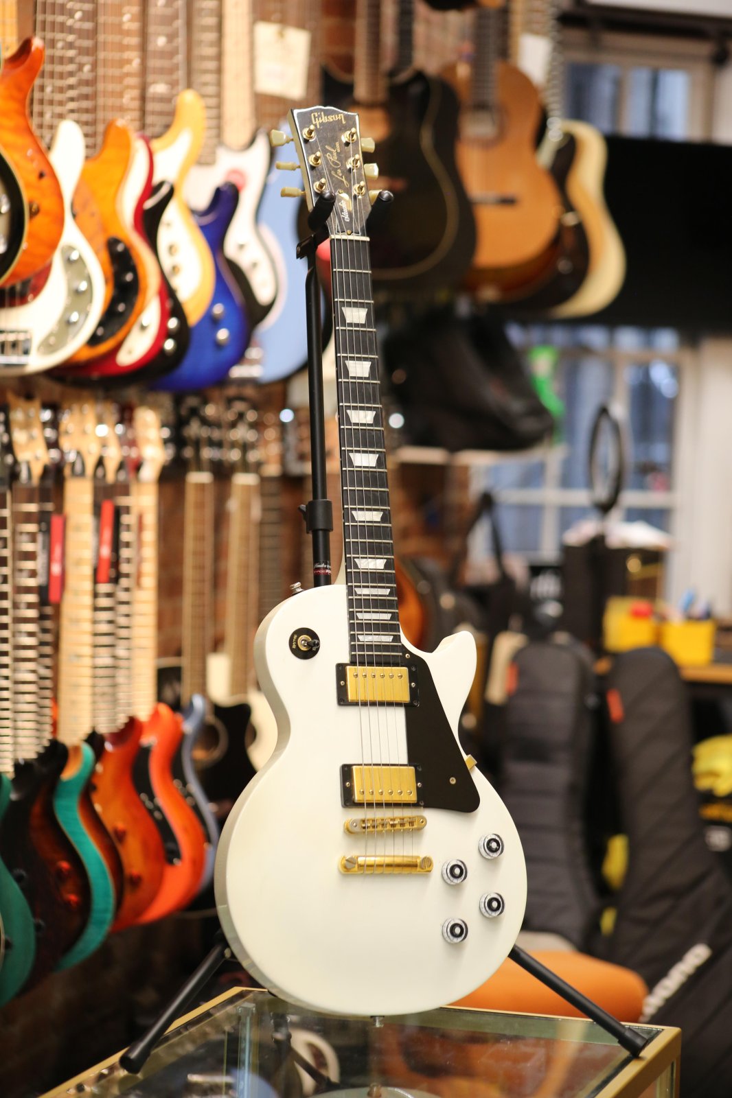 Gibson Les Paul Studio 2006 Alpine White – Bros Guitars