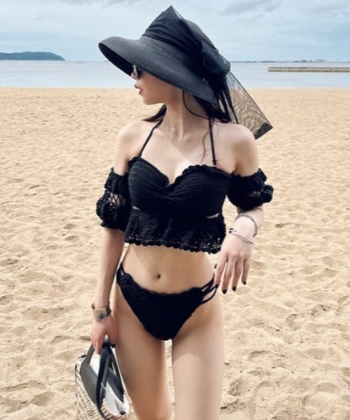 rienda（リエンダ）の「Many wayオフショルクロシェバンドゥビキニ