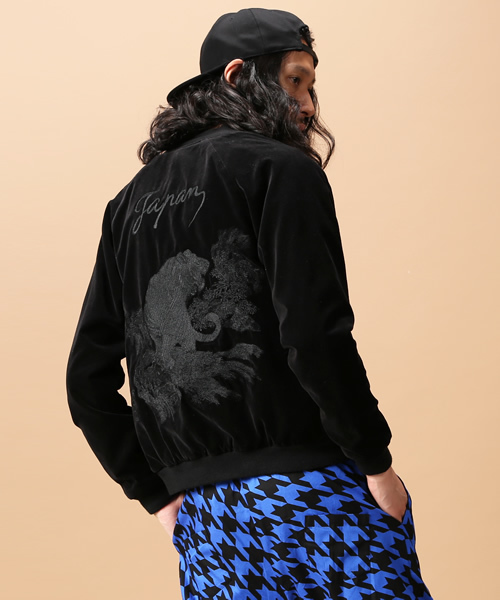 603（ロクマルサン）の「603 ベロアスカジャン（ブルゾン）」 - WEAR