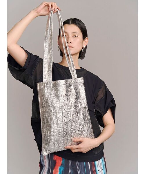 ømiiiiin トートバッグ ネックレス ワンポイント刺繍トートバッグ(オフ