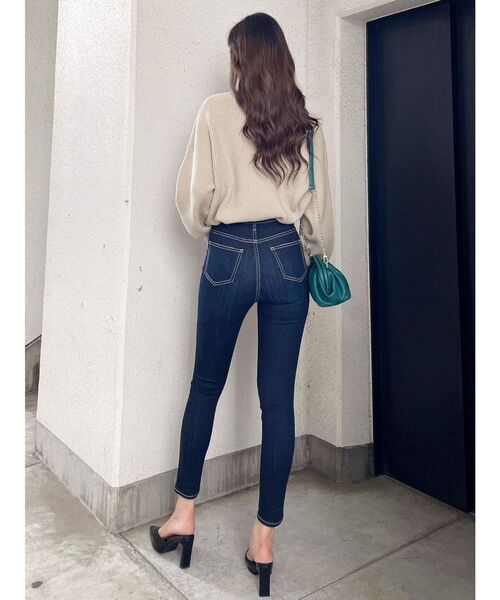 GYDA（ジェイダ）の「ハイウエストダブルベルトデザインスキニーデニム