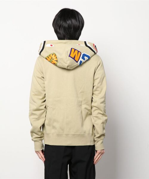 A BATHING APE（アベイシングエイプ）の「SHARK FULL ZIP HOODIE M