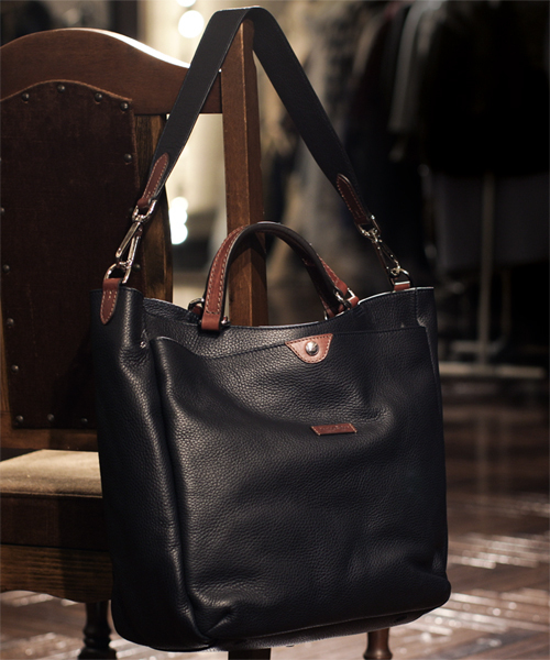 NANO universe（ナノユニバース）の「Daniel&Bob(ダニエル＆ボブ)/別注