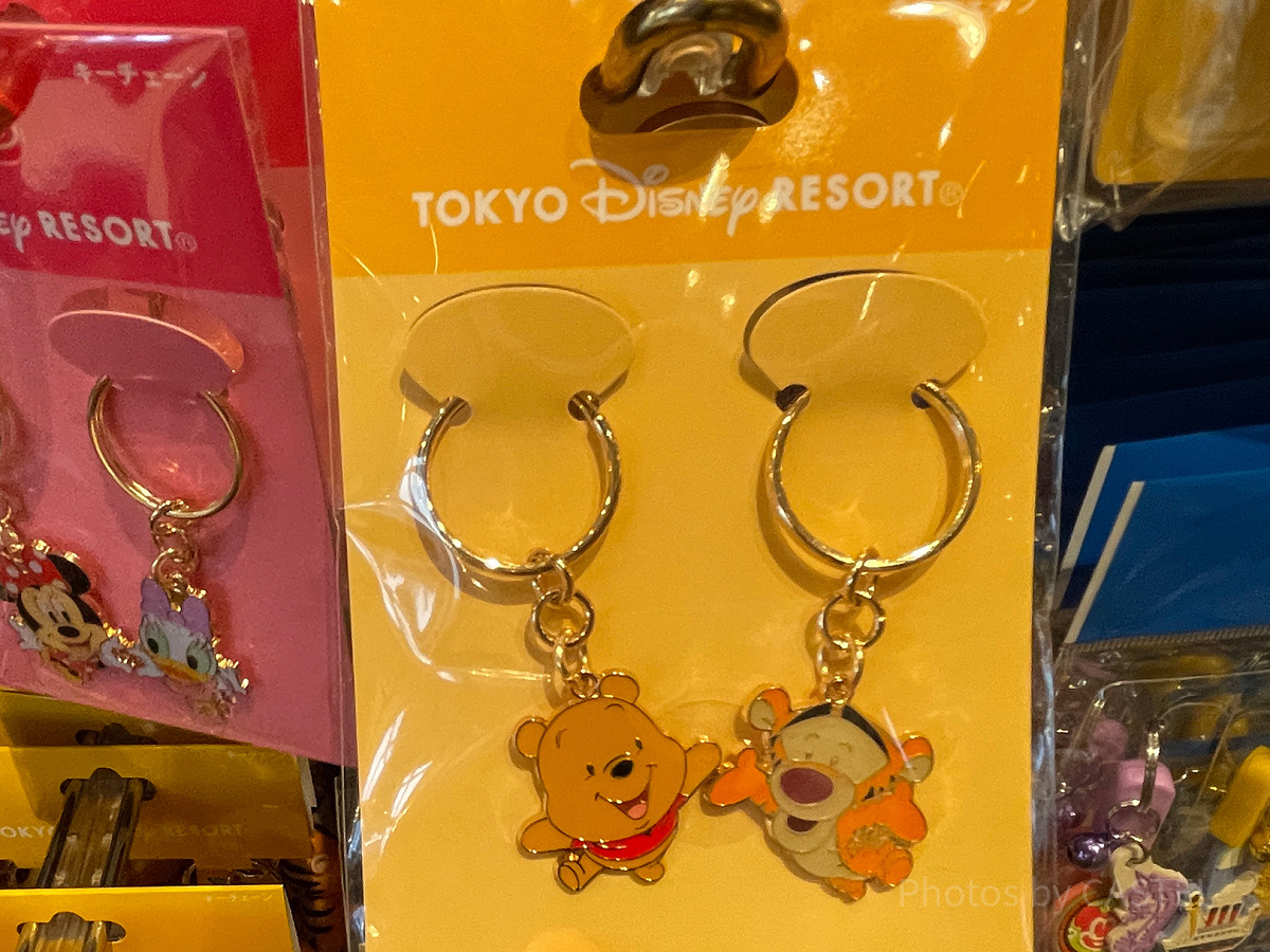 プーさん＆ティガーペアキーチェーン| キャステル | CASTEL ディズニー情報