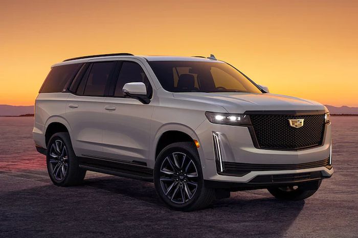 キャデラック 新型 エスカレード 限定30台 特別限定車「ESCALADE WHITE