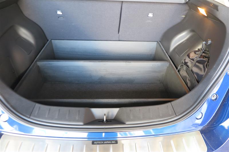 ラゲッジアンダーボックス作成（日産 リーフ・ZE1）by 5940 - みんカラ