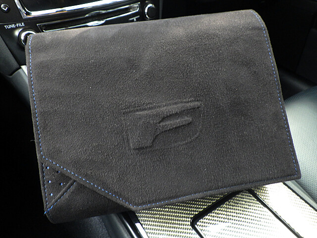 レクサス純正 GS F / RC F 車検証入れ取替作業（レクサス IS F・USE20