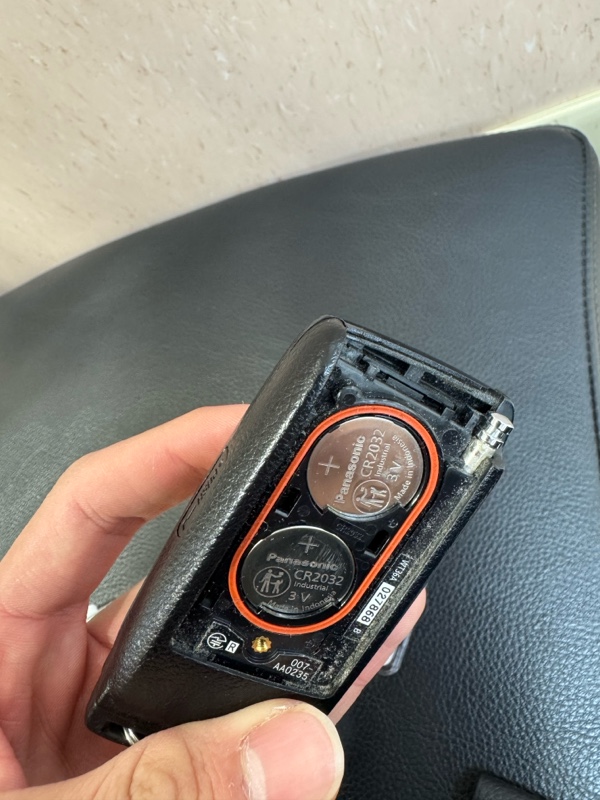 リモートスタート 電池交換（レクサス NXハイブリッド・AYZ10系）by m