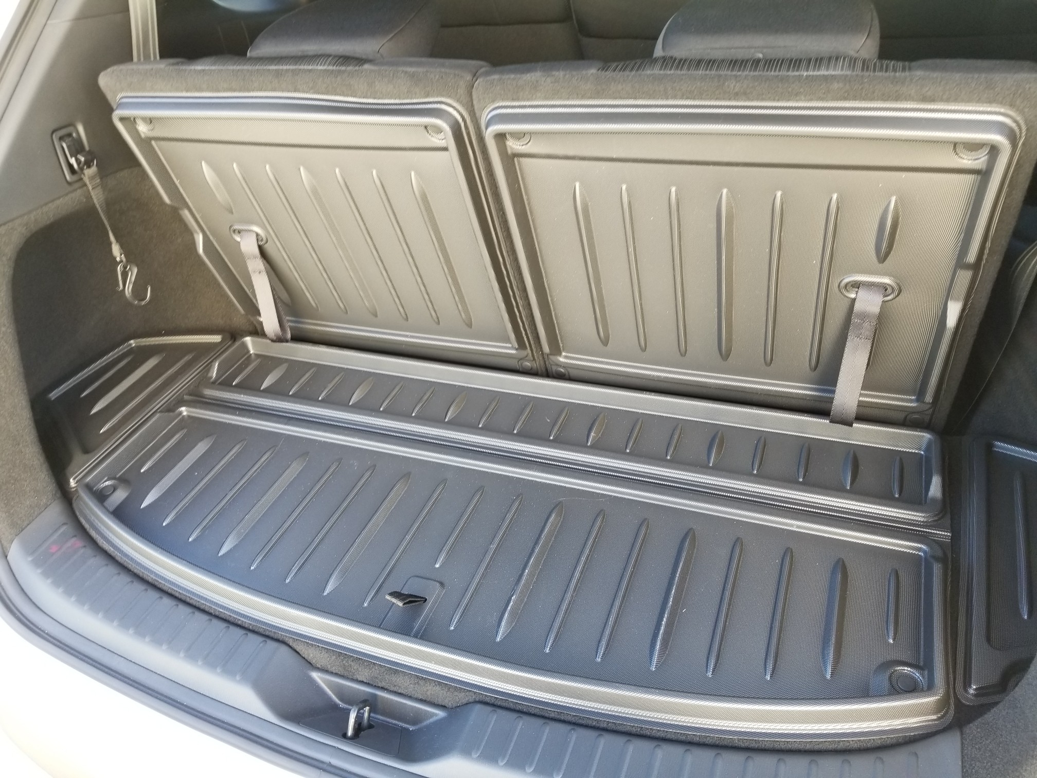 マツダ(純正) ラゲッジルームトレイ のパーツレビュー | CX-8(seigon