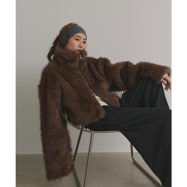 ショート丈スタンドカラーフェイクファージャケット[品番：ADEW0005130