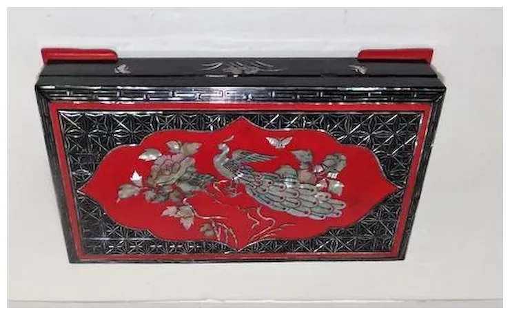Art Deco - Asian Cigarette Box - Black Lacquer & Inlaid Mother of
