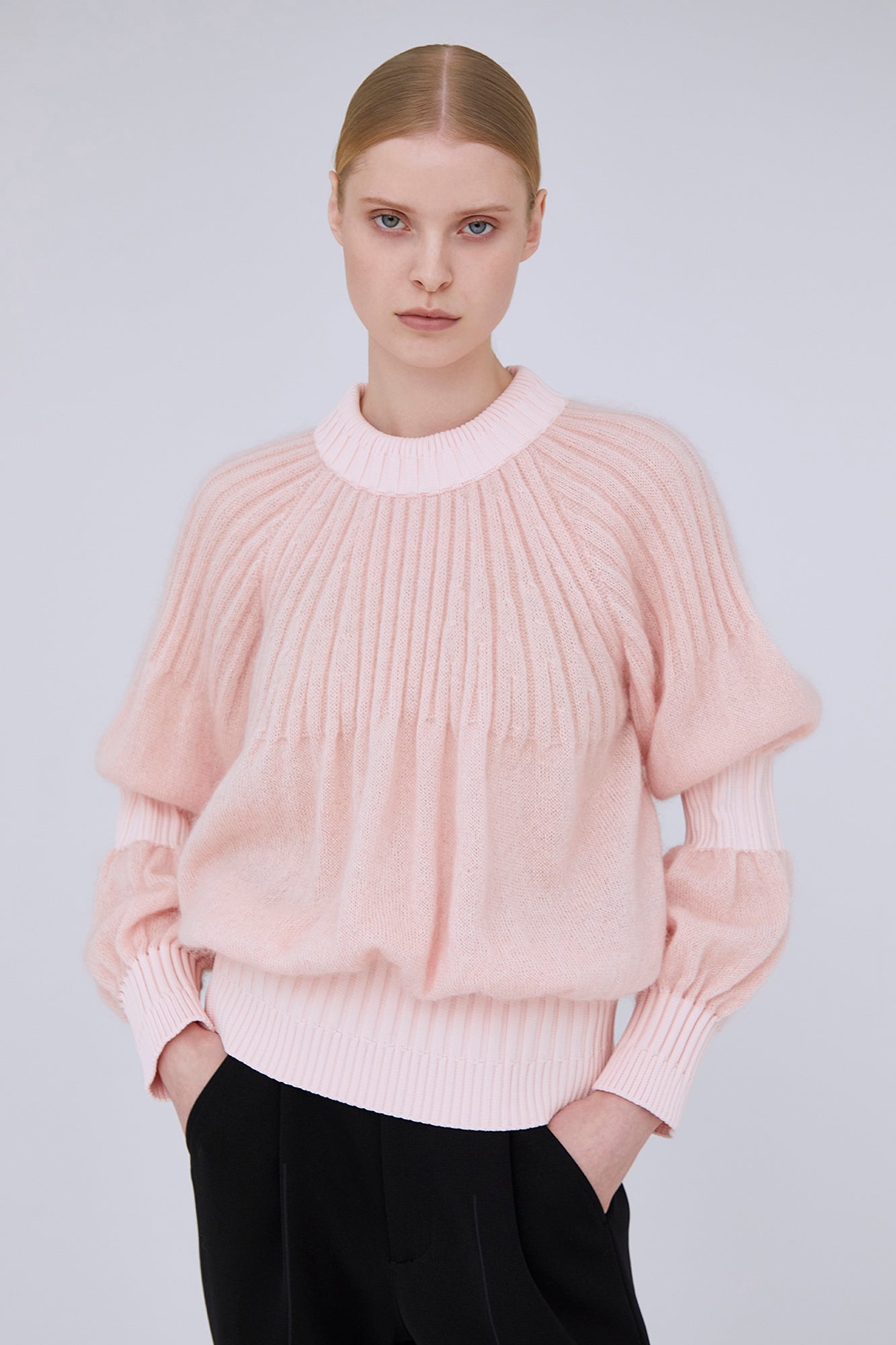 FLUTED MOHAIR TOP