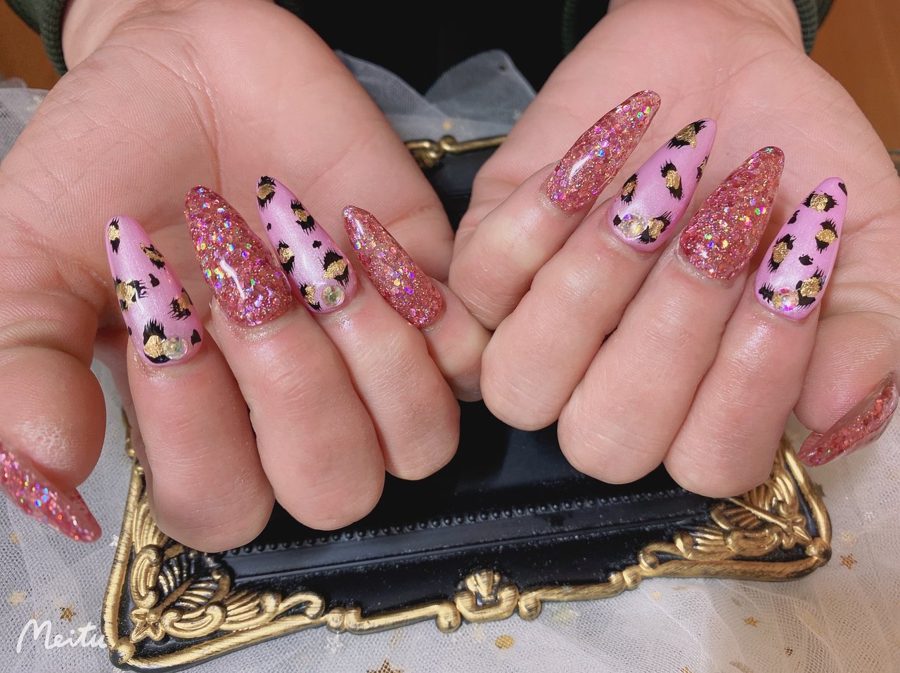 ピンク/ブラック/ゴールド - パンダ nail 川崎のネイルデザイン[No