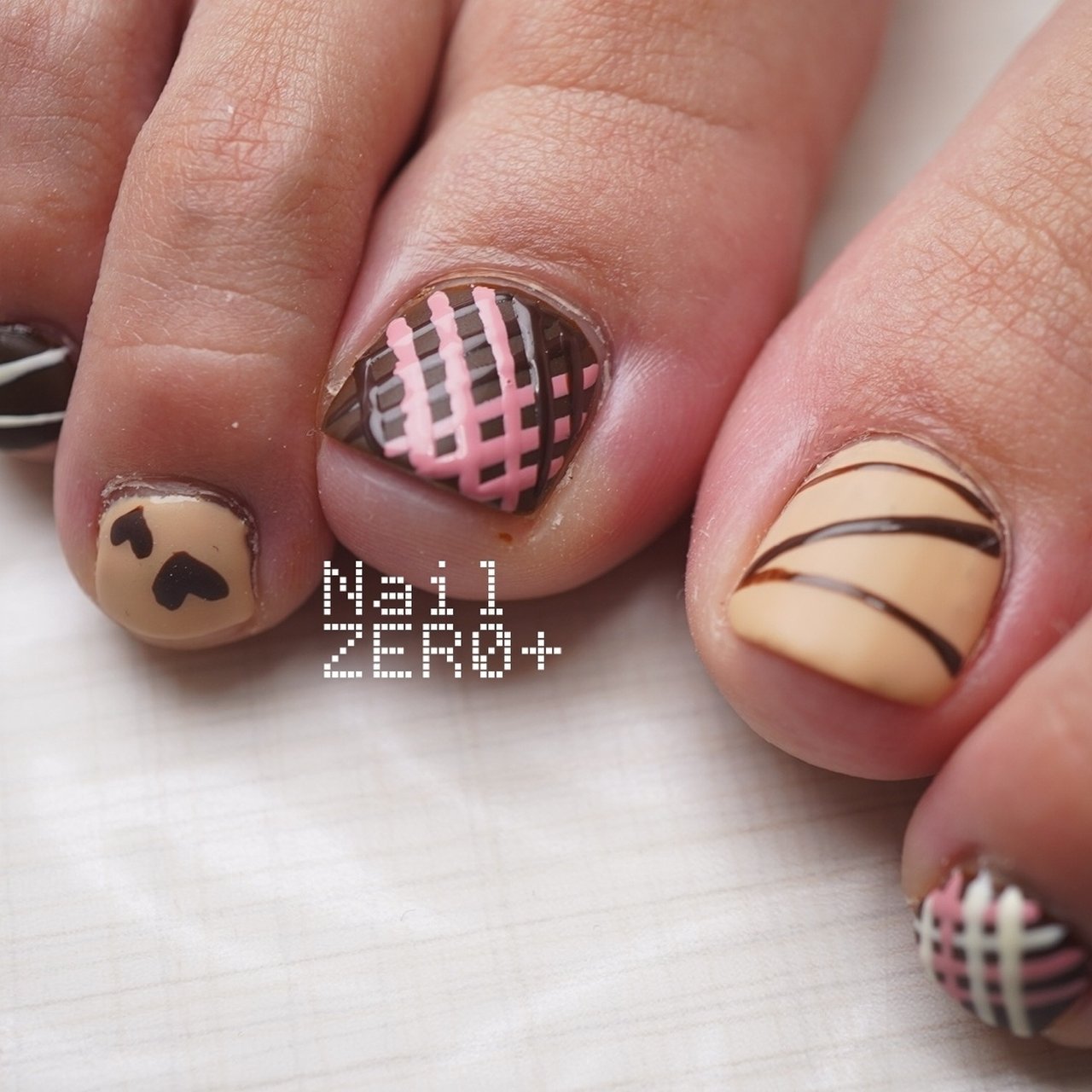 スイス製 ソリス プロ仕様 ネイルマシーン 角質 ネイル フットネイル