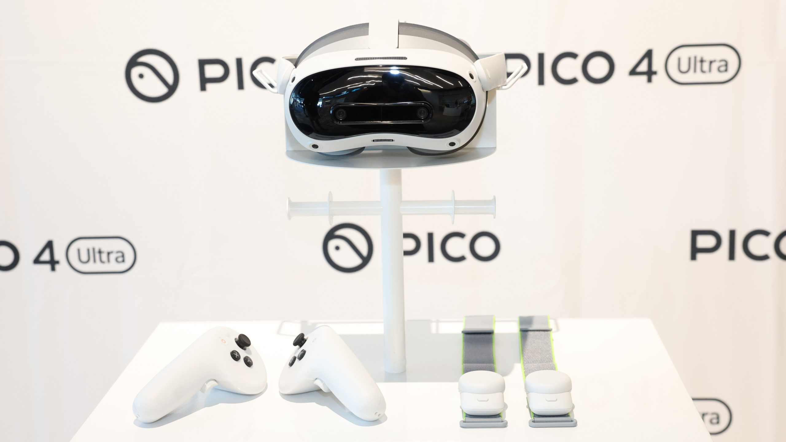 PICOがVR/MR対応ゴーグル「PICO 4 Ultra」とVR対応のモーション