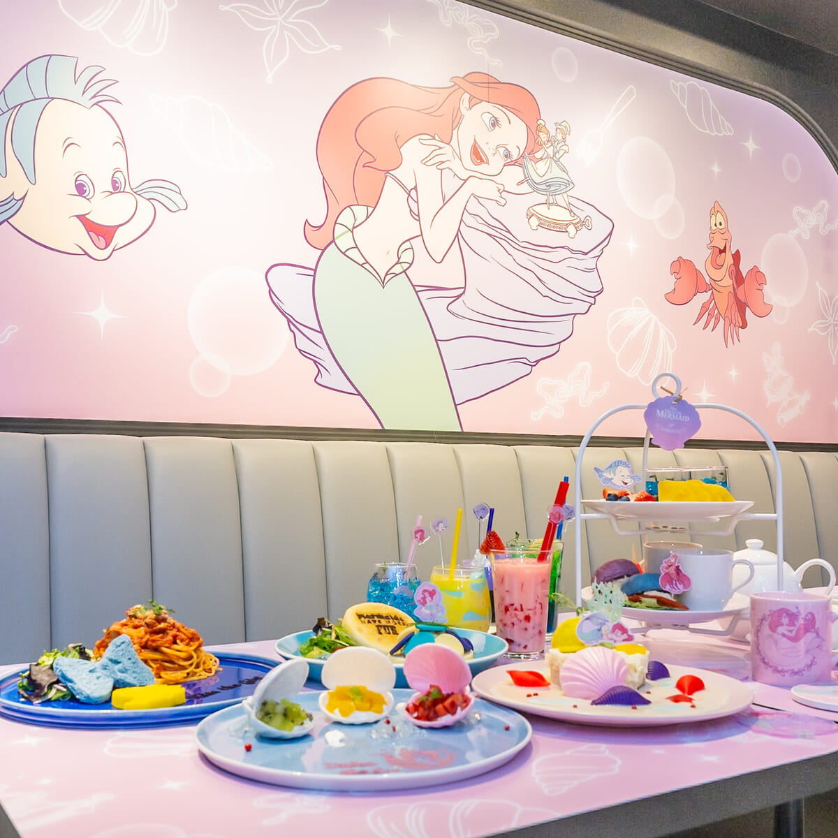 アリエルをイメージした豪華メニューやかわいい雑貨！ディズニー