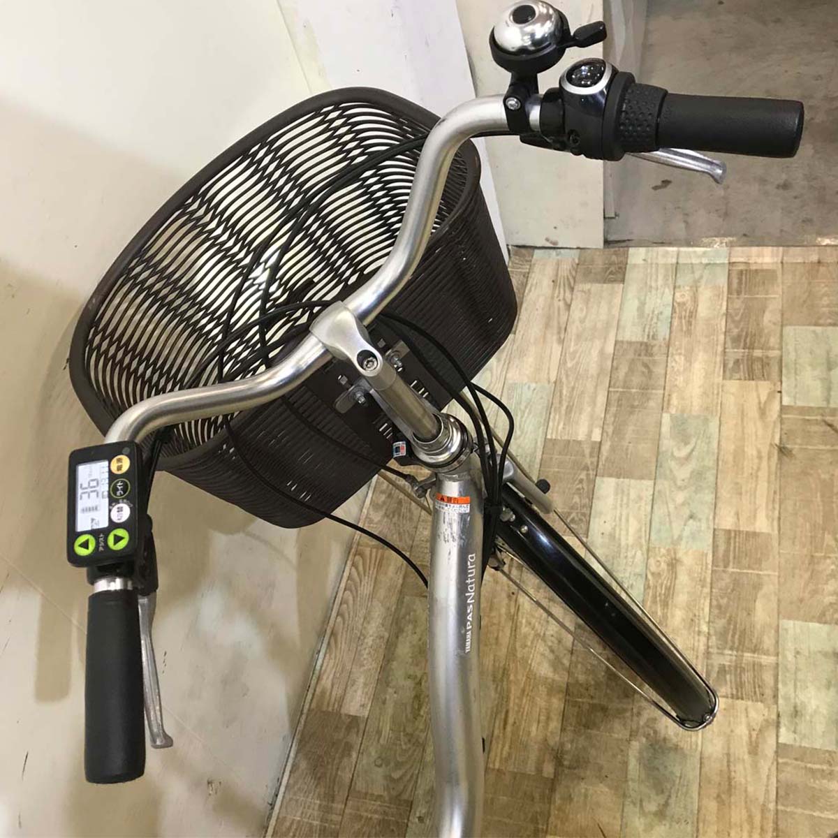 中古電動自転車 ヤマハ パスナチュラ シルバー 極上バッテリー！ 横浜