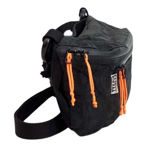 山旅 登山 ブラック ダイニーマ製ULサコッシュ｜トレファクONLINE