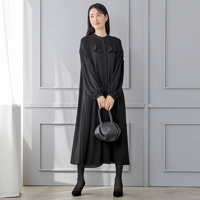洗える｜ピンタックがポイントのワンピース M・ブラック｜東京
