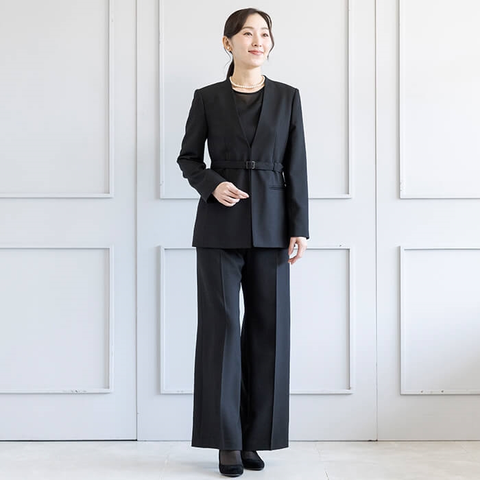 洗える｜ベルト付のマニッシュなパンツスーツ 13号・ブラック｜東京