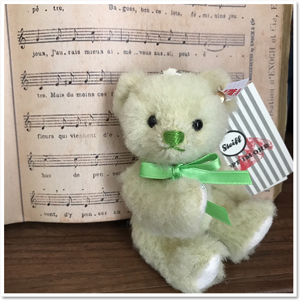 シュタイフ ジャックラッセルテリアのマティ 25cm EAN007347