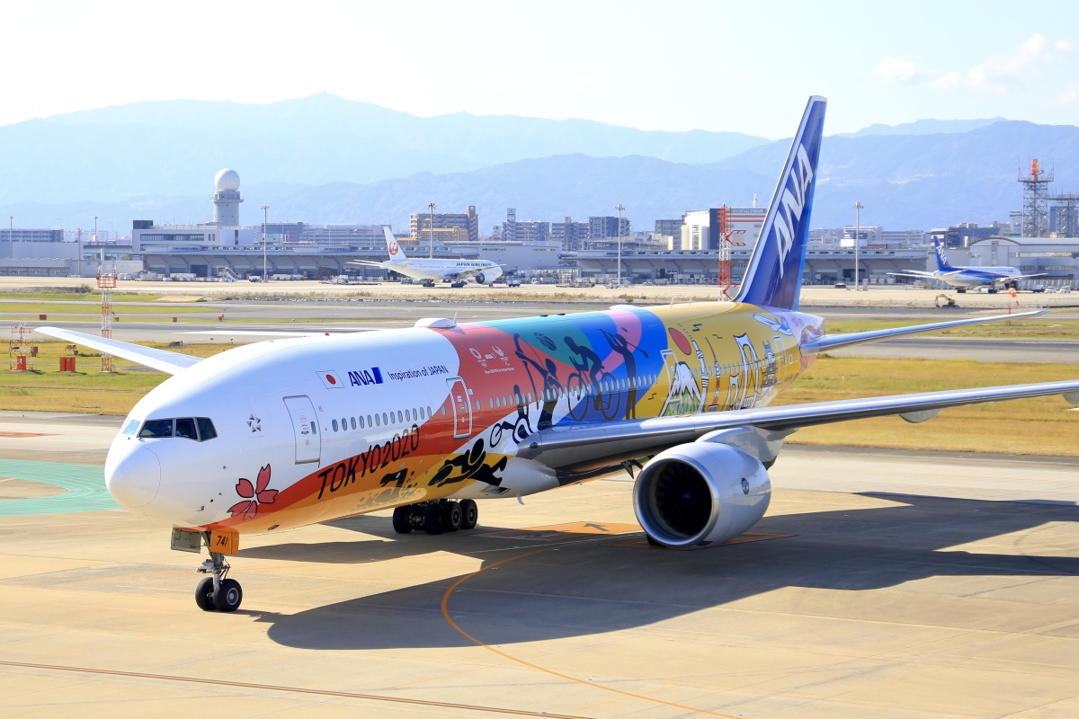 ニュース画像：ANA「HELLO 2020 JET」(aki241012さん撮影) | FlyTeam