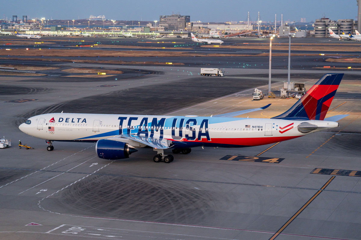 デルタ航空の特別塗装機「TEAM USA」、日本路線に初投入 | FlyTeam