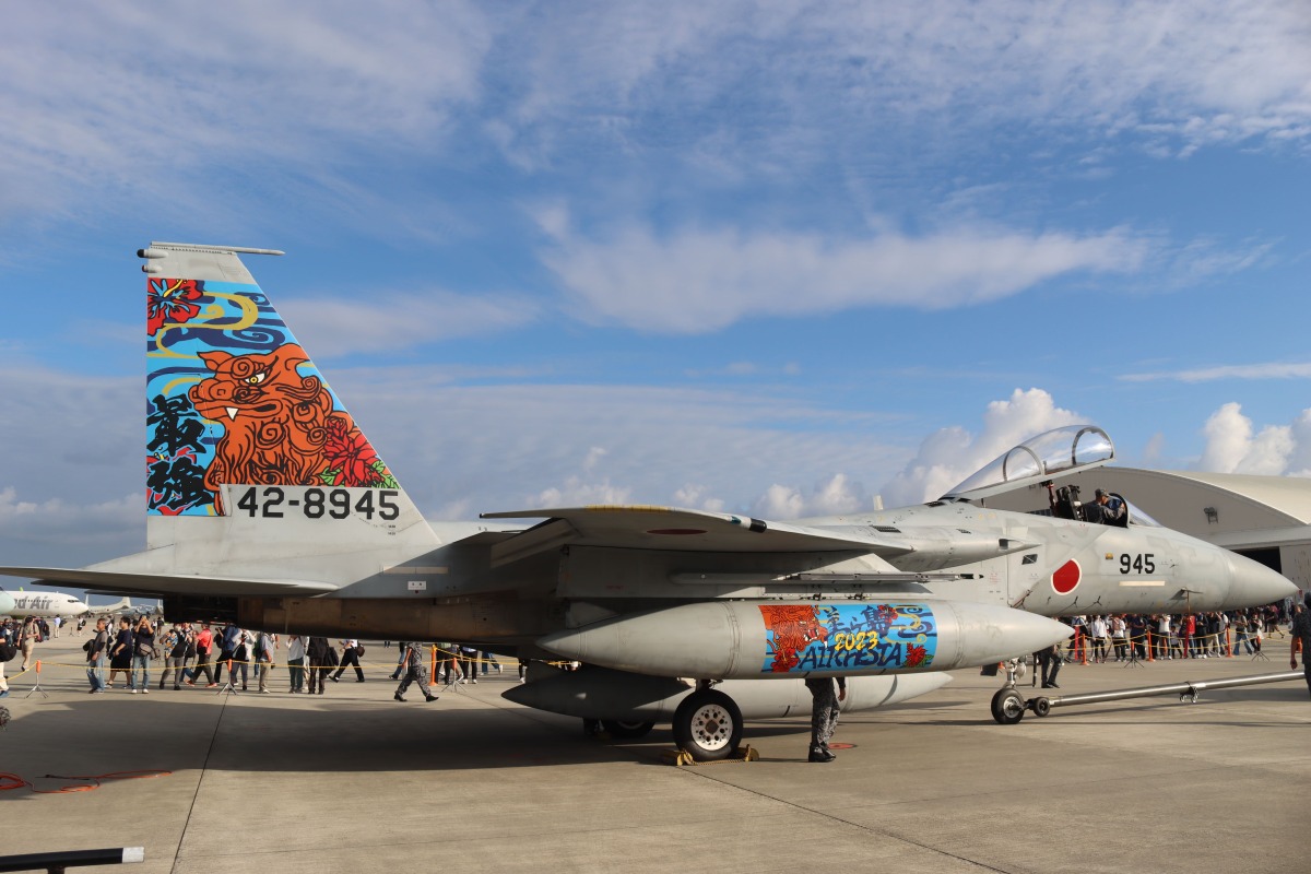 美ら島エアーフェスタ2023」レポート、初アクロバットのブルー