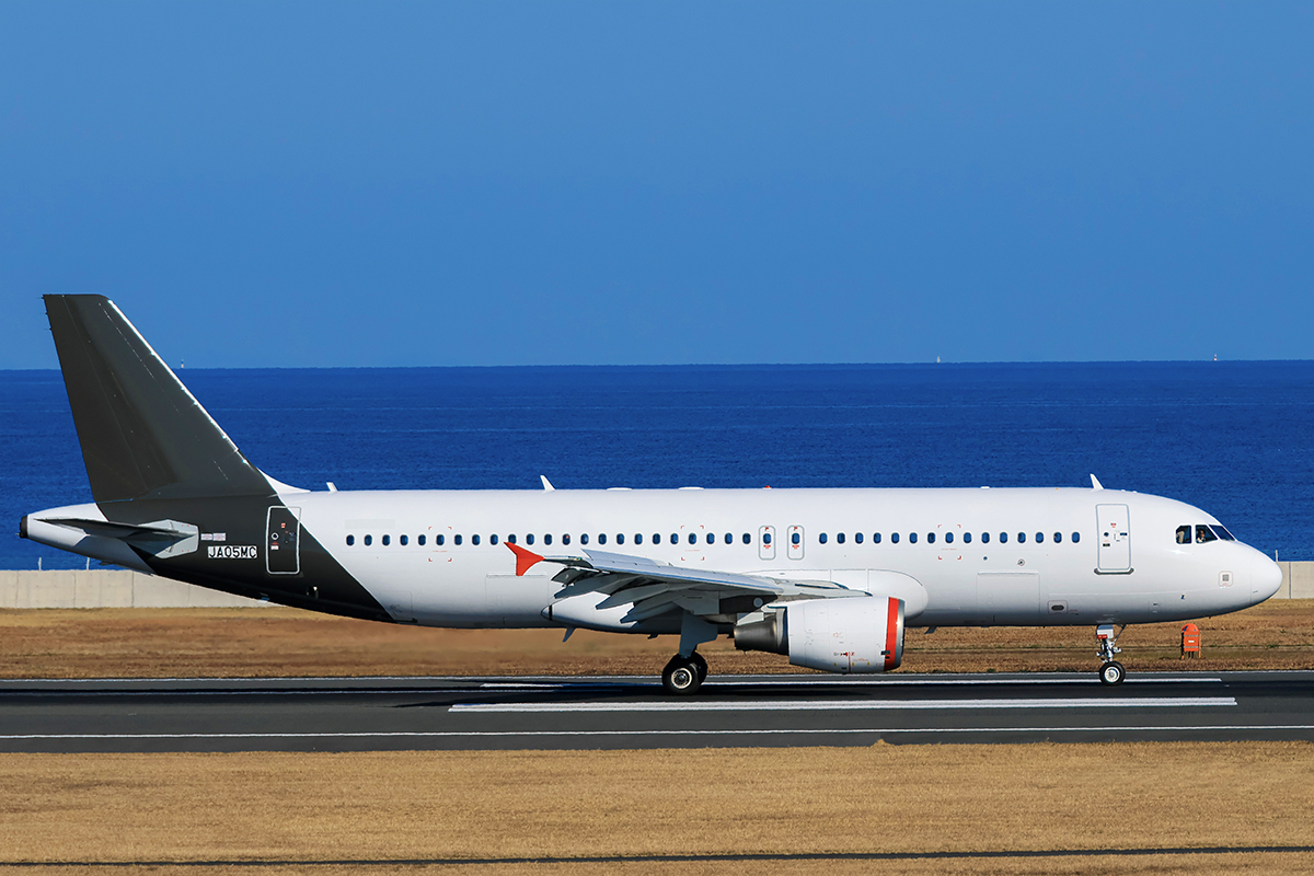 ANAの777-200と777-300、同日に2機離日 | FlyTeam ニュース