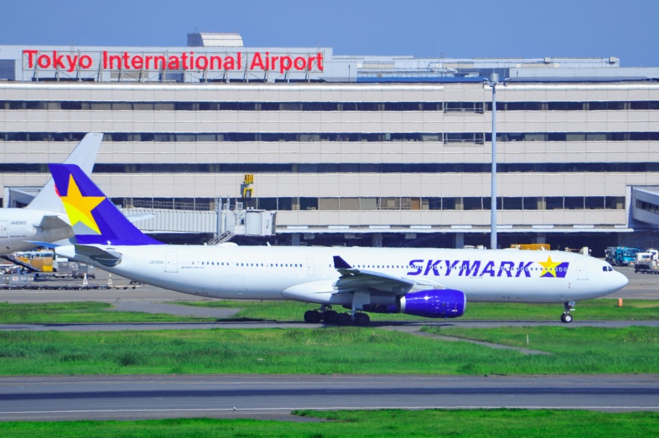 スカイマーク Airbus A330-300 JA330D 羽田空港 航空フォト | by
